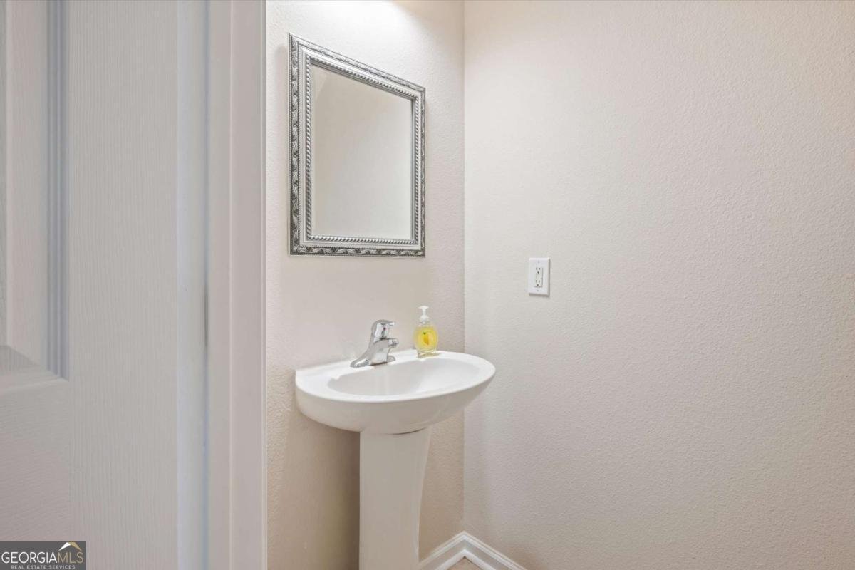 56 Travertine Circle Savannah - Photo 22