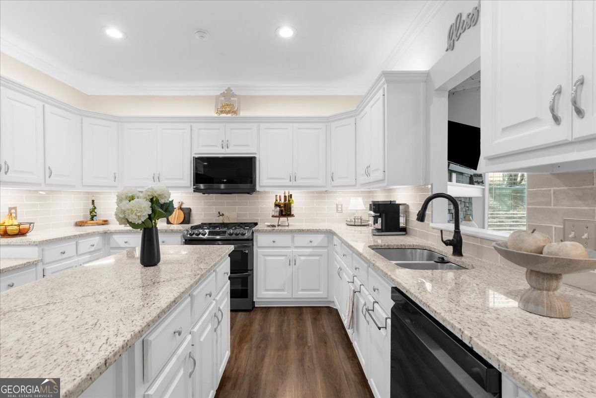 2638 Waters Edge Drive Gainesville - Photo 17