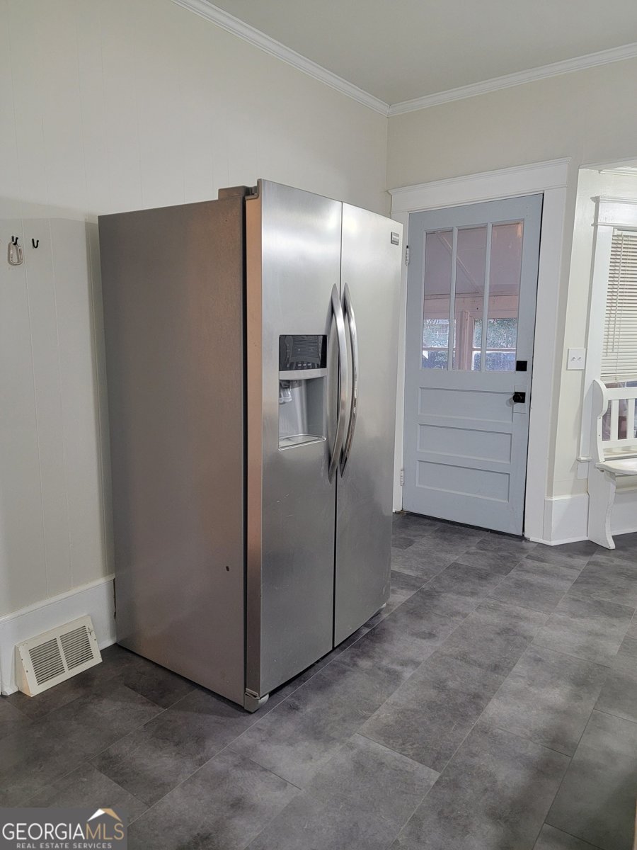 331 South Broad Street Statesboro - Photo 16