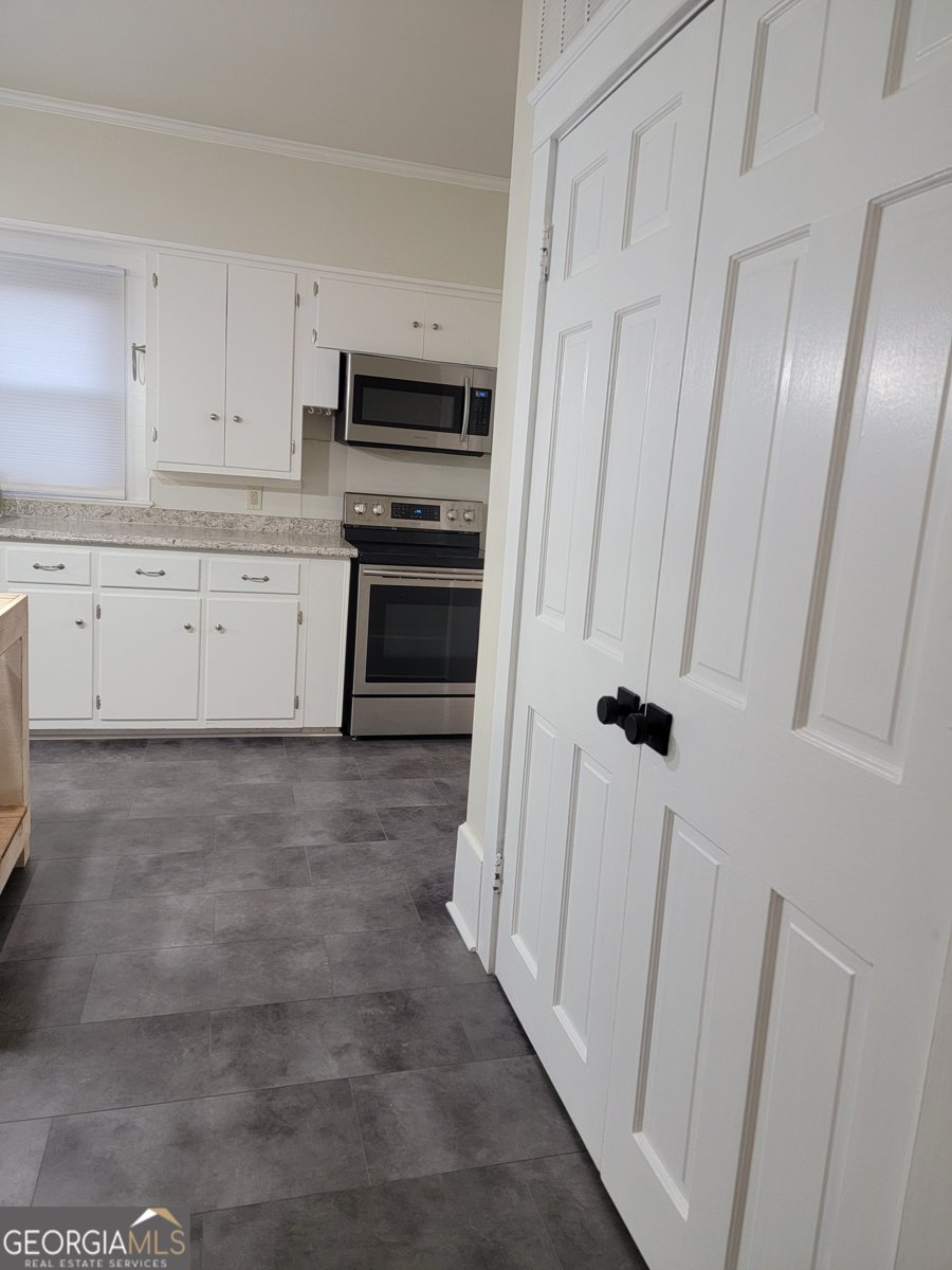 331 South Broad Street Statesboro - Photo 17