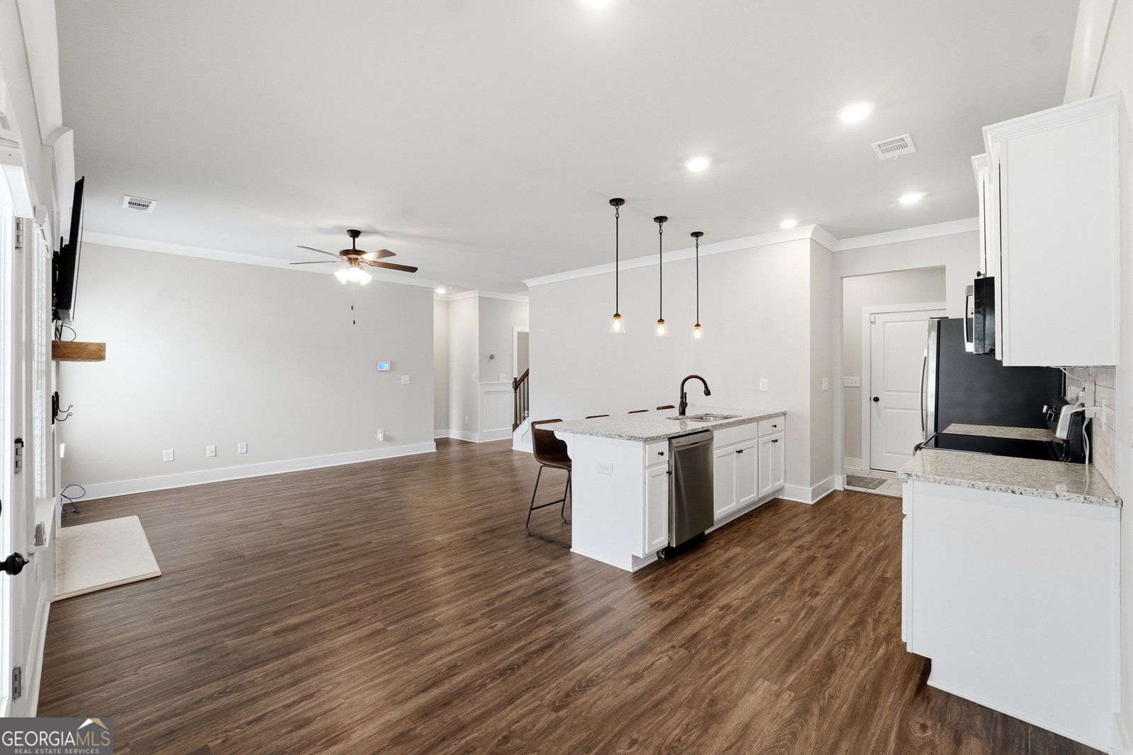 128 Russell Way Athens - Photo 6