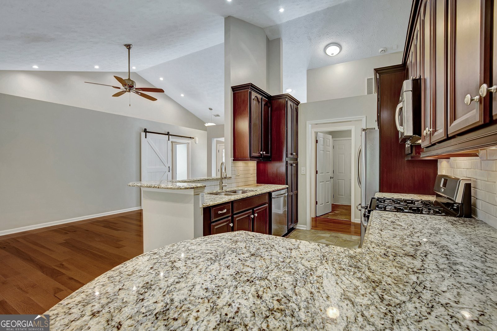 128 Lake Cove Approach Newnan - Photo 24