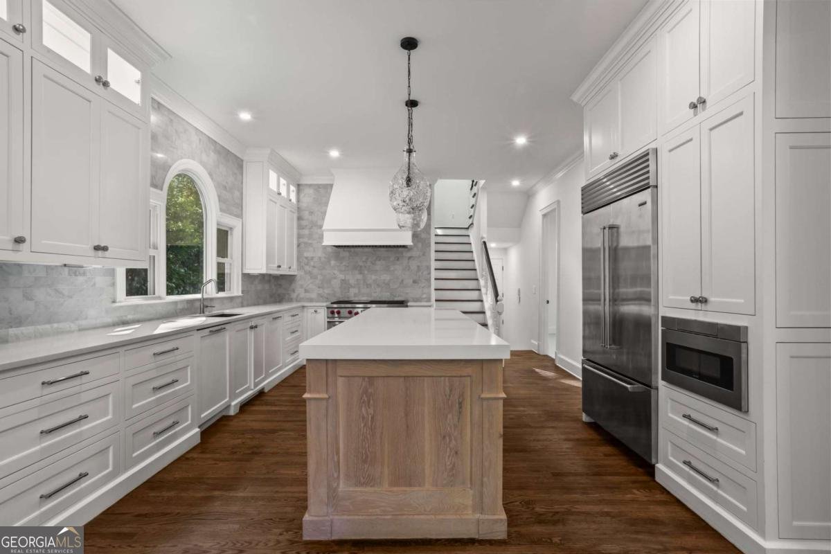 1235 Garmon Road Sandy Springs - Photo 7