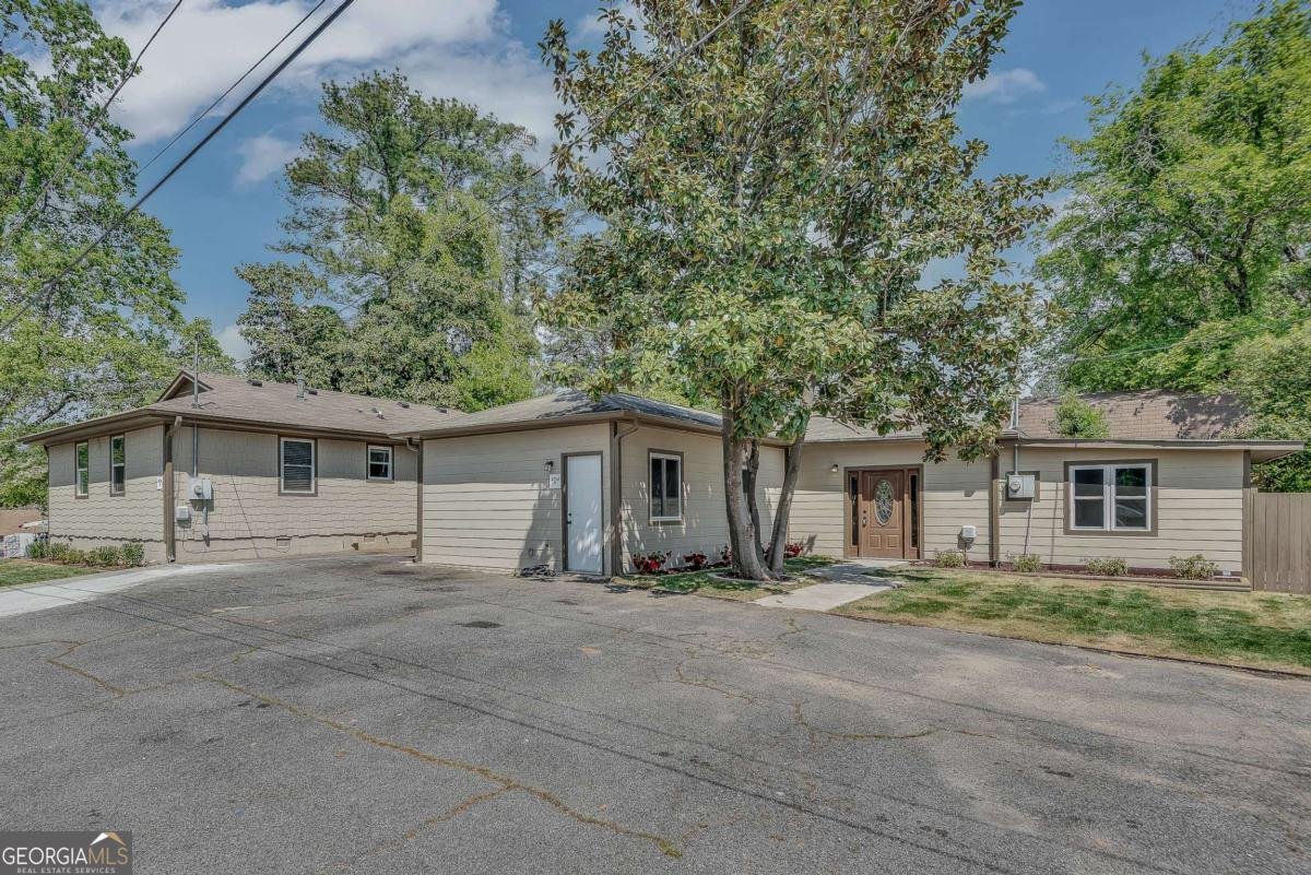 1716 Nekoma Street Marietta - Photo 1