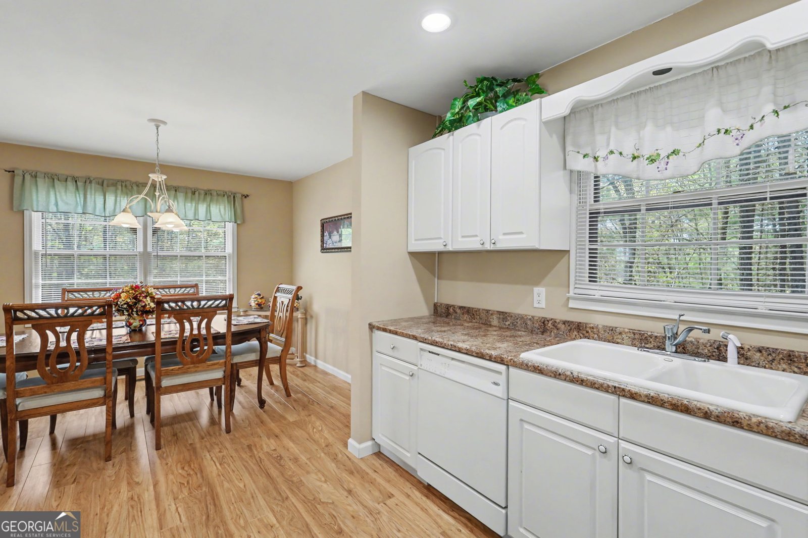 542 Eastern Cross Lane Clayton - Photo 13