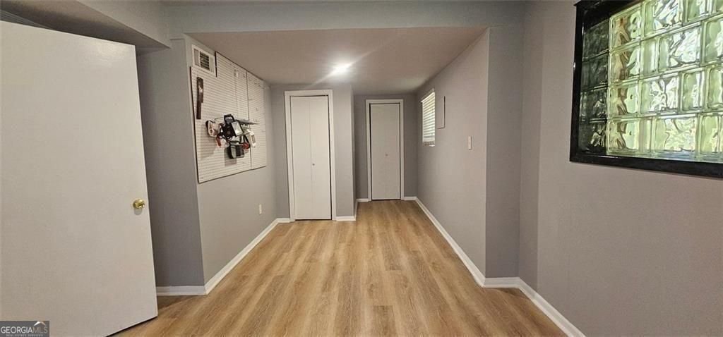 1096 Deleon Court Clarkston - Photo 11