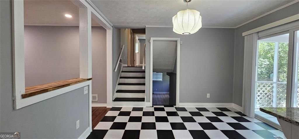 1096 Deleon Court Clarkston - Photo 14