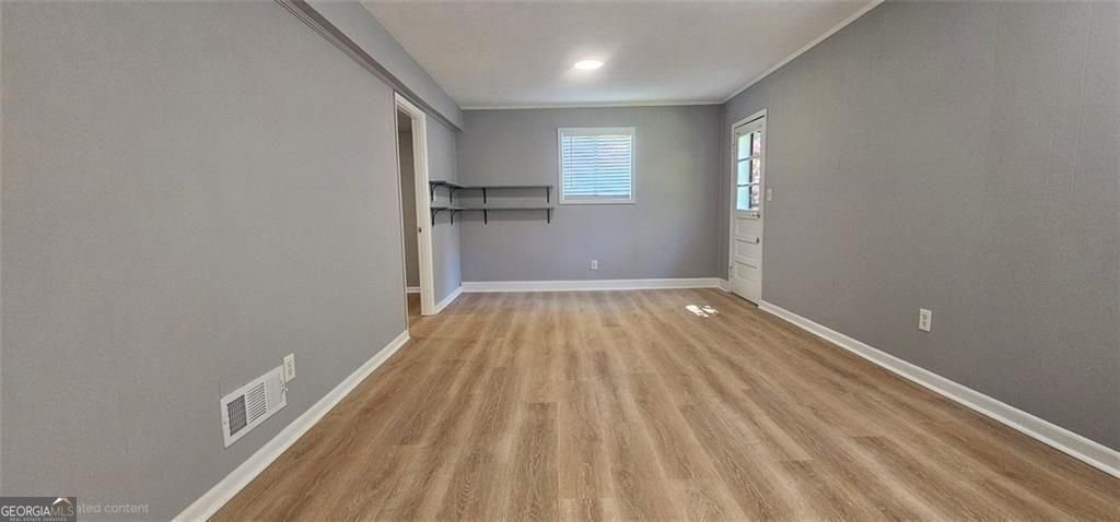 1096 Deleon Court Clarkston - Photo 16