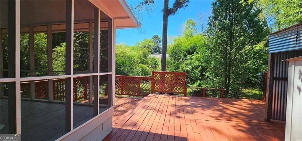 1096 Deleon Court Clarkston - Photo 28