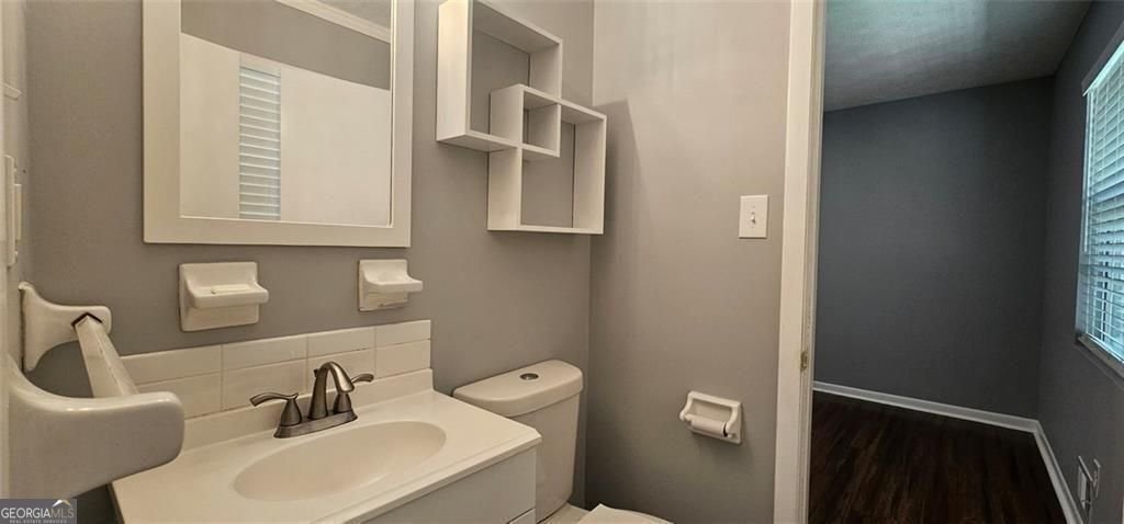 1096 Deleon Court Clarkston - Photo 41