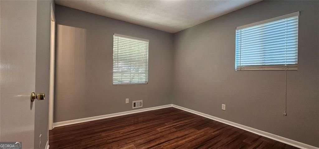 1096 Deleon Court Clarkston - Photo 44