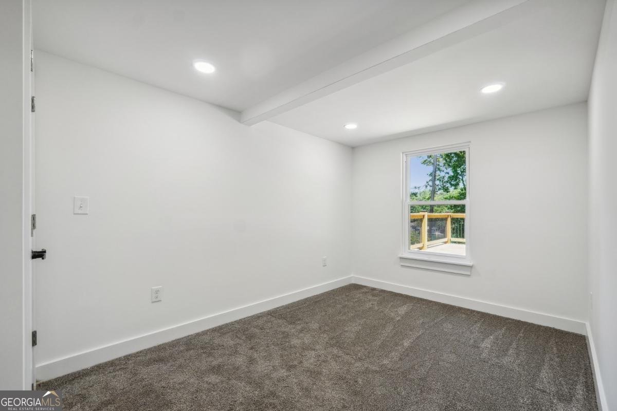 6337 Lakeview Drive Buford - Photo 30