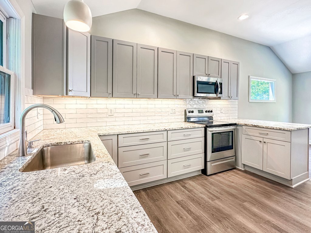 2350 Old Spring Road Smyrna - Photo 11