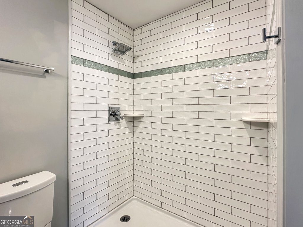 2350 Old Spring Road Smyrna - Photo 16