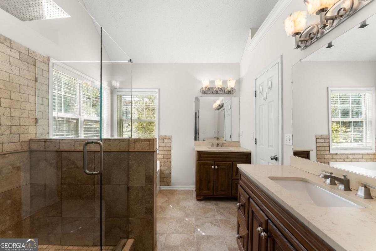 225 Ruby Forest Parkway Suwanee - Photo 32