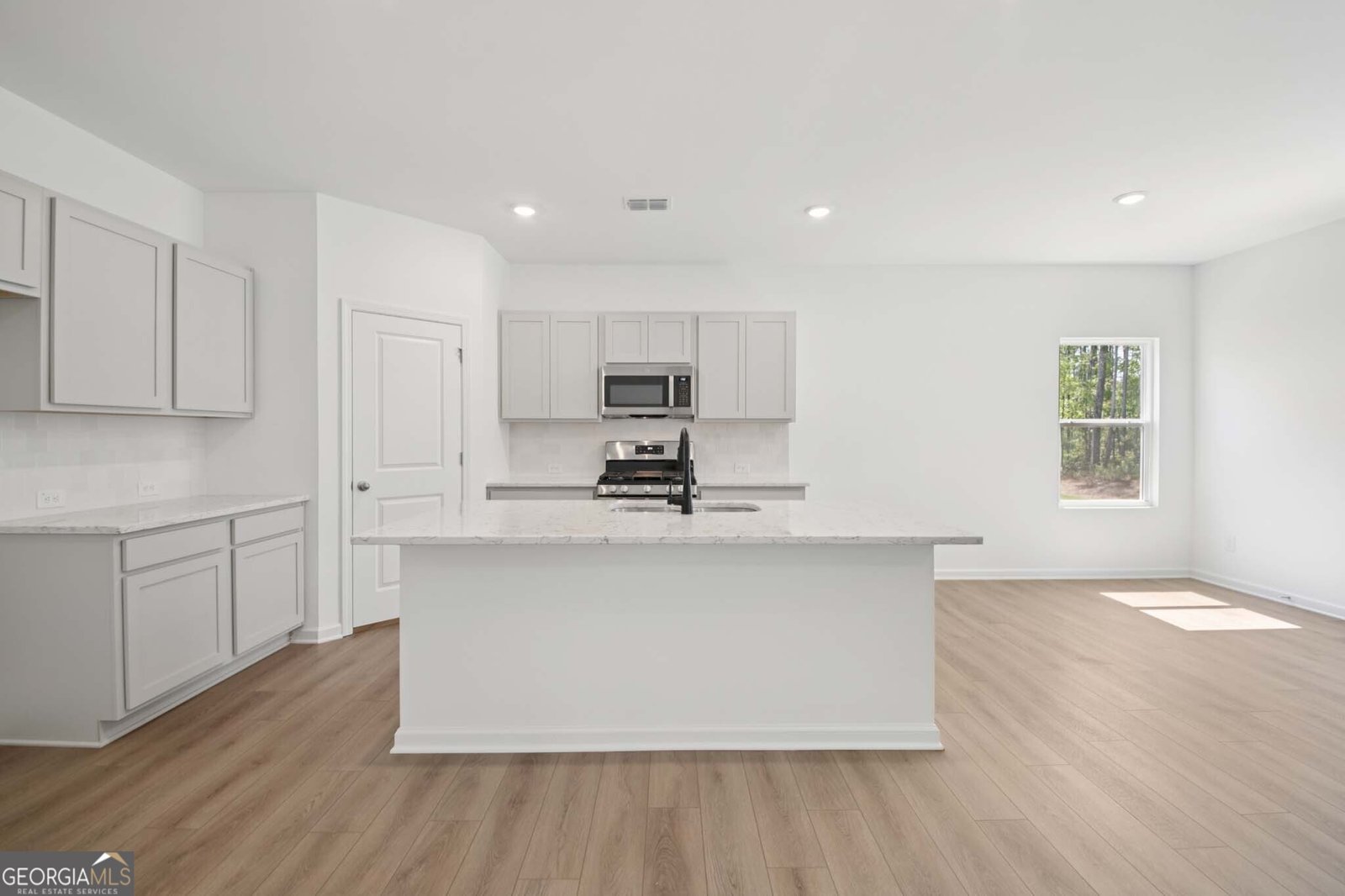 5345 Heron Bay Boulevard Locust Grove - Photo 10