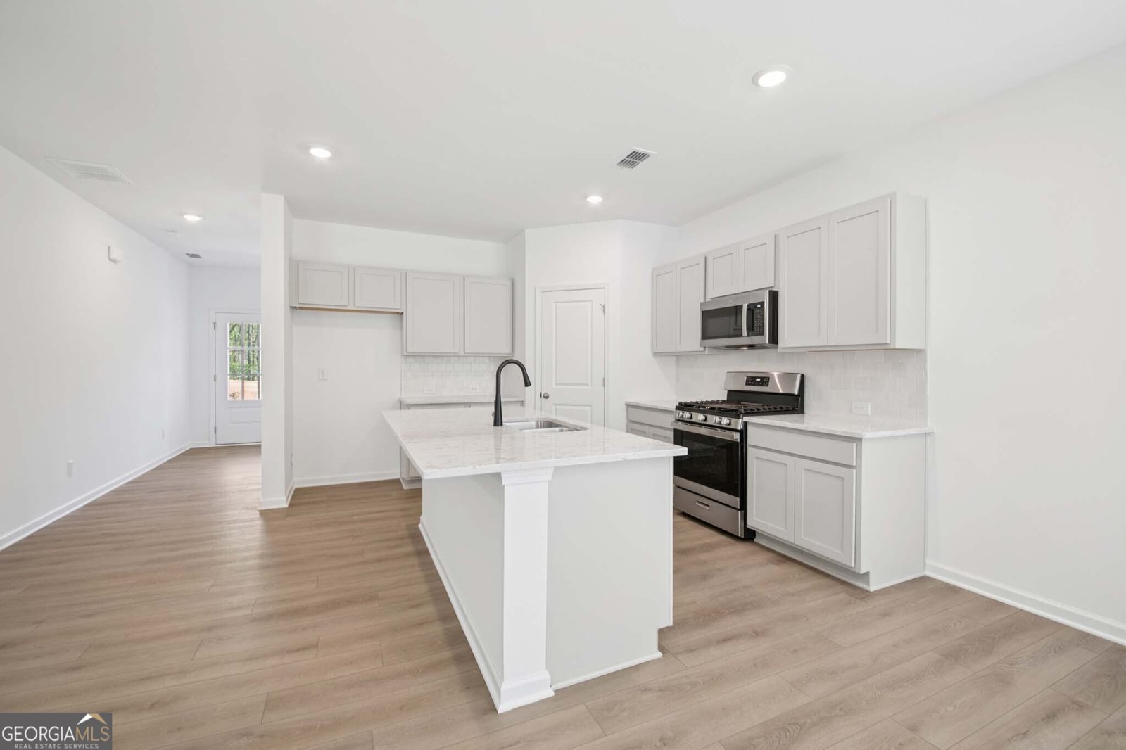 5345 Heron Bay Boulevard Locust Grove - Photo 11