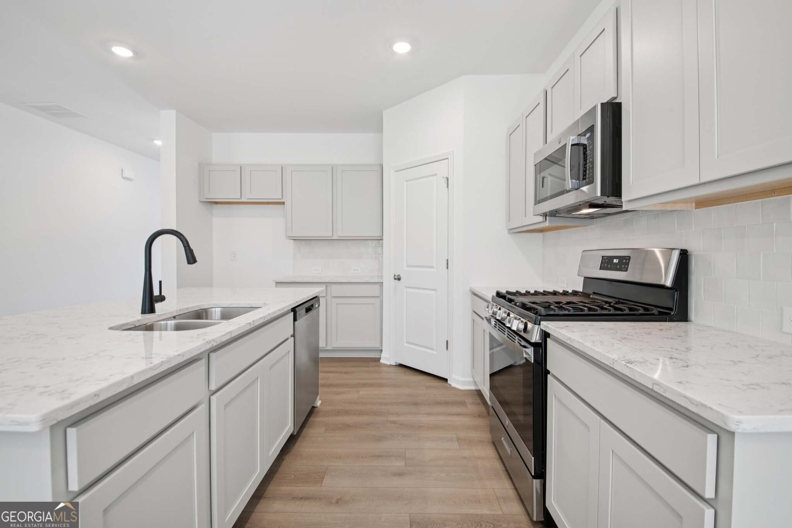 5345 Heron Bay Boulevard Locust Grove - Photo 8