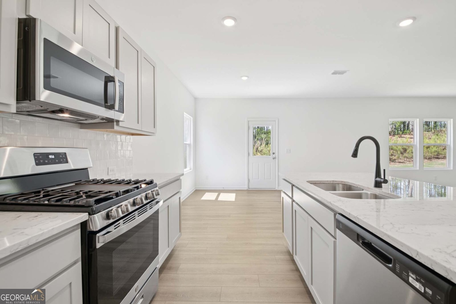 5345 Heron Bay Boulevard Locust Grove - Photo 9