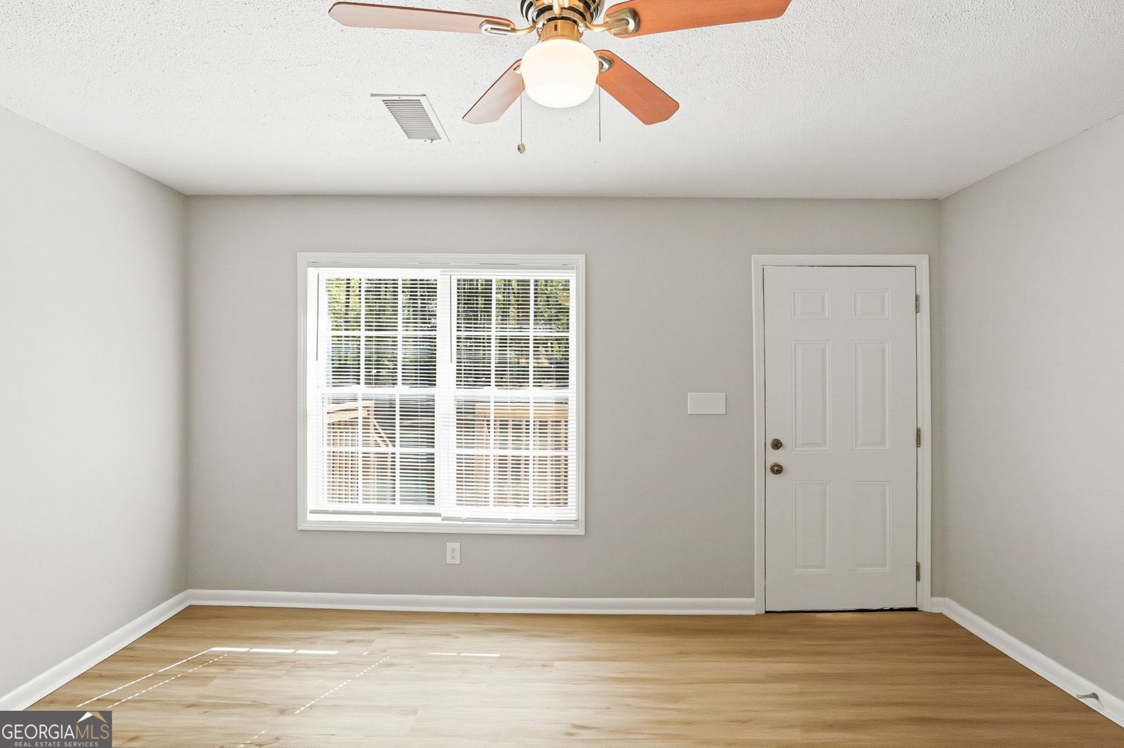 5575 Oglesby Road Atlanta - Photo 9