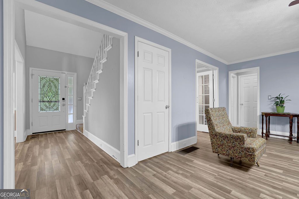 404 Kelly Circle Woodstock - Photo 6