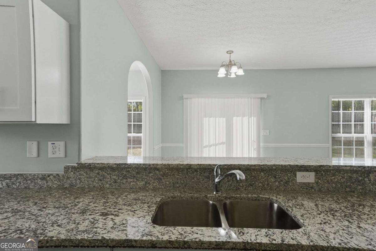 9217 Altridge Drive Locust Grove - Photo 15