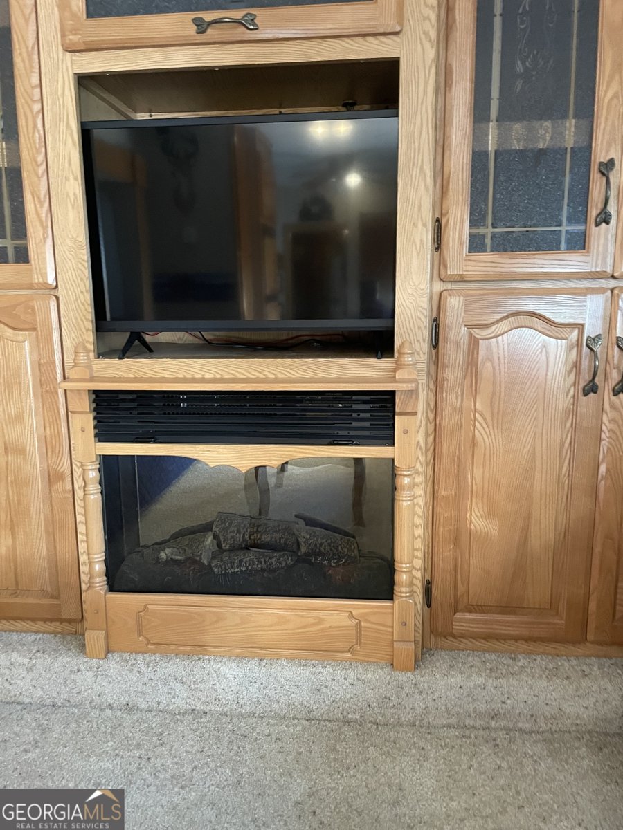 175 Yogi Bear Boulevard Cleveland - Photo 9