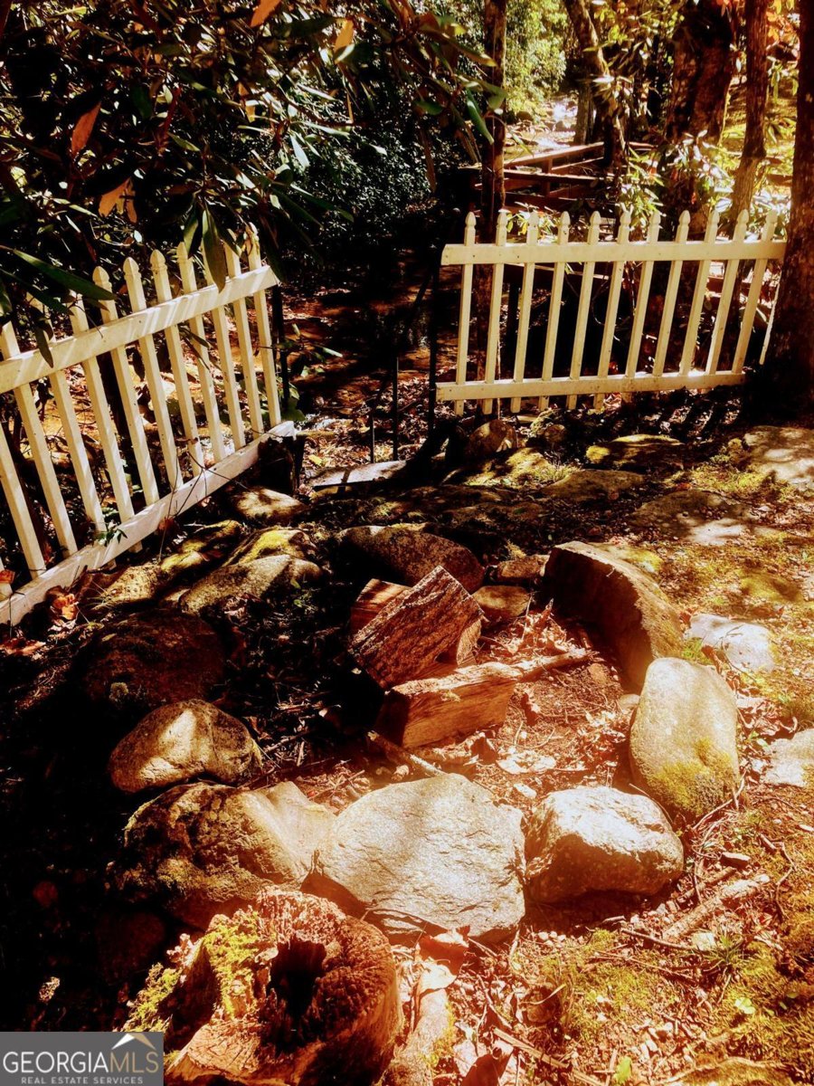 1112 Creekside Drive Hiawassee - Photo 18