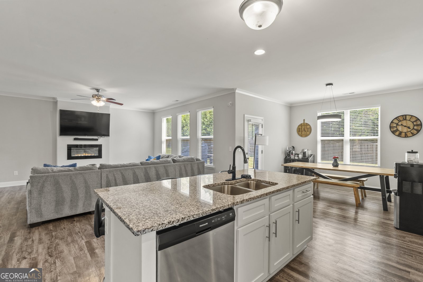 180 Sophie Circle Locust Grove - Photo 12