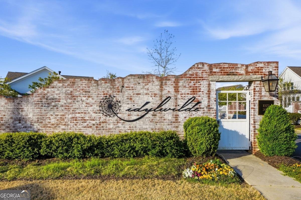 331 McDaniel Place Canton - Photo 1