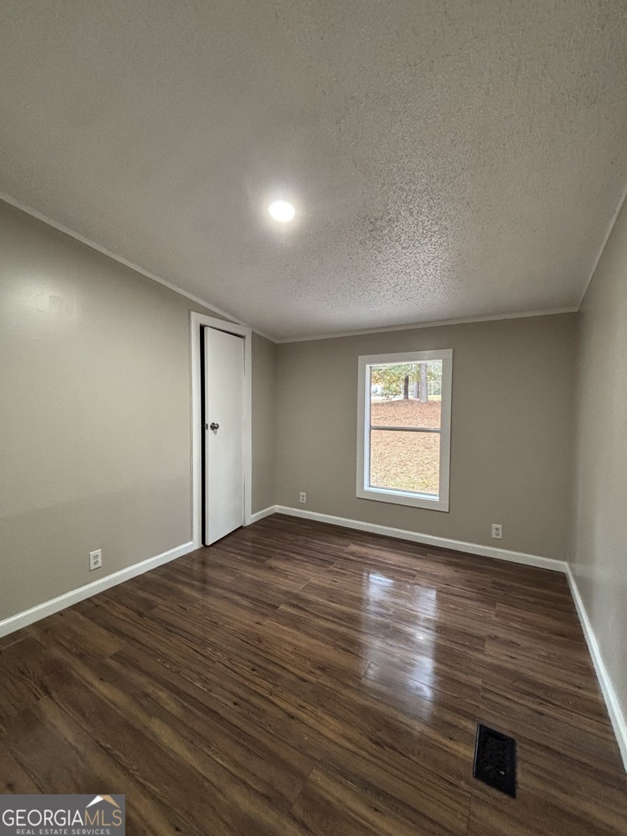 409 Paiute Road Locust Grove - Photo 18