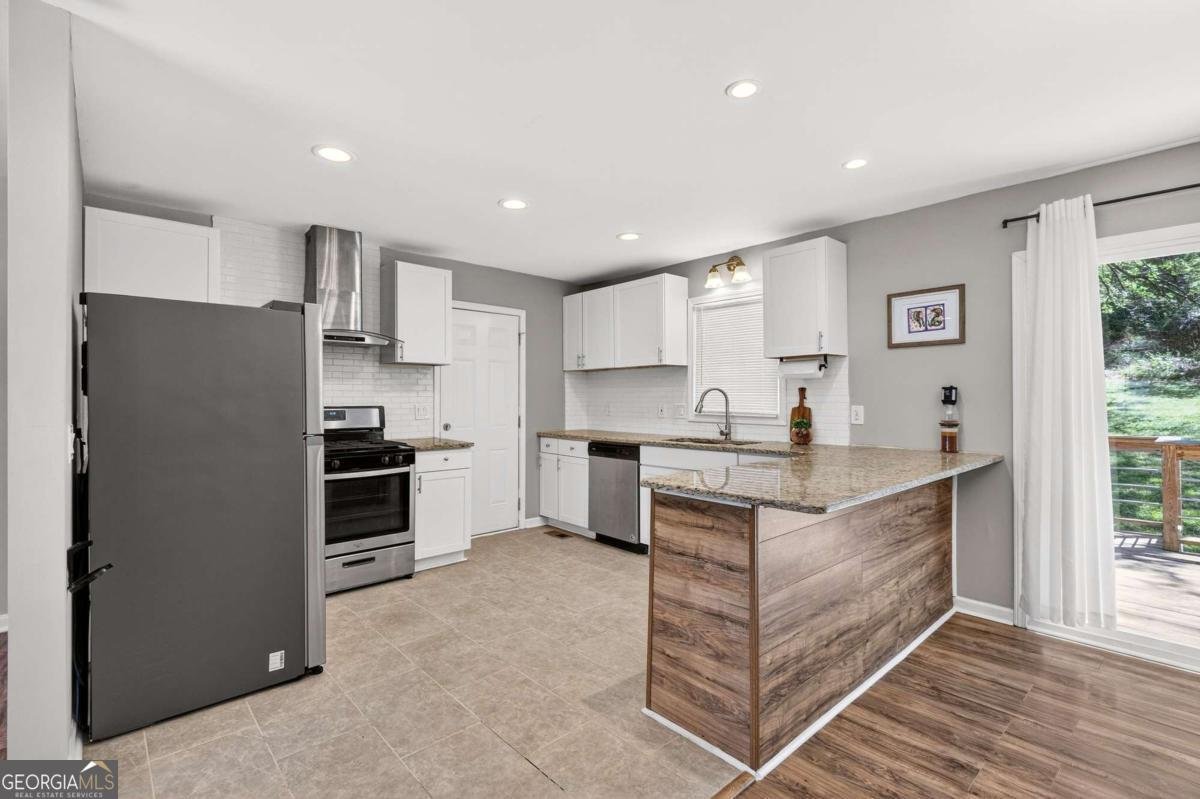 2380 Greenway Drive Decatur - Photo 10