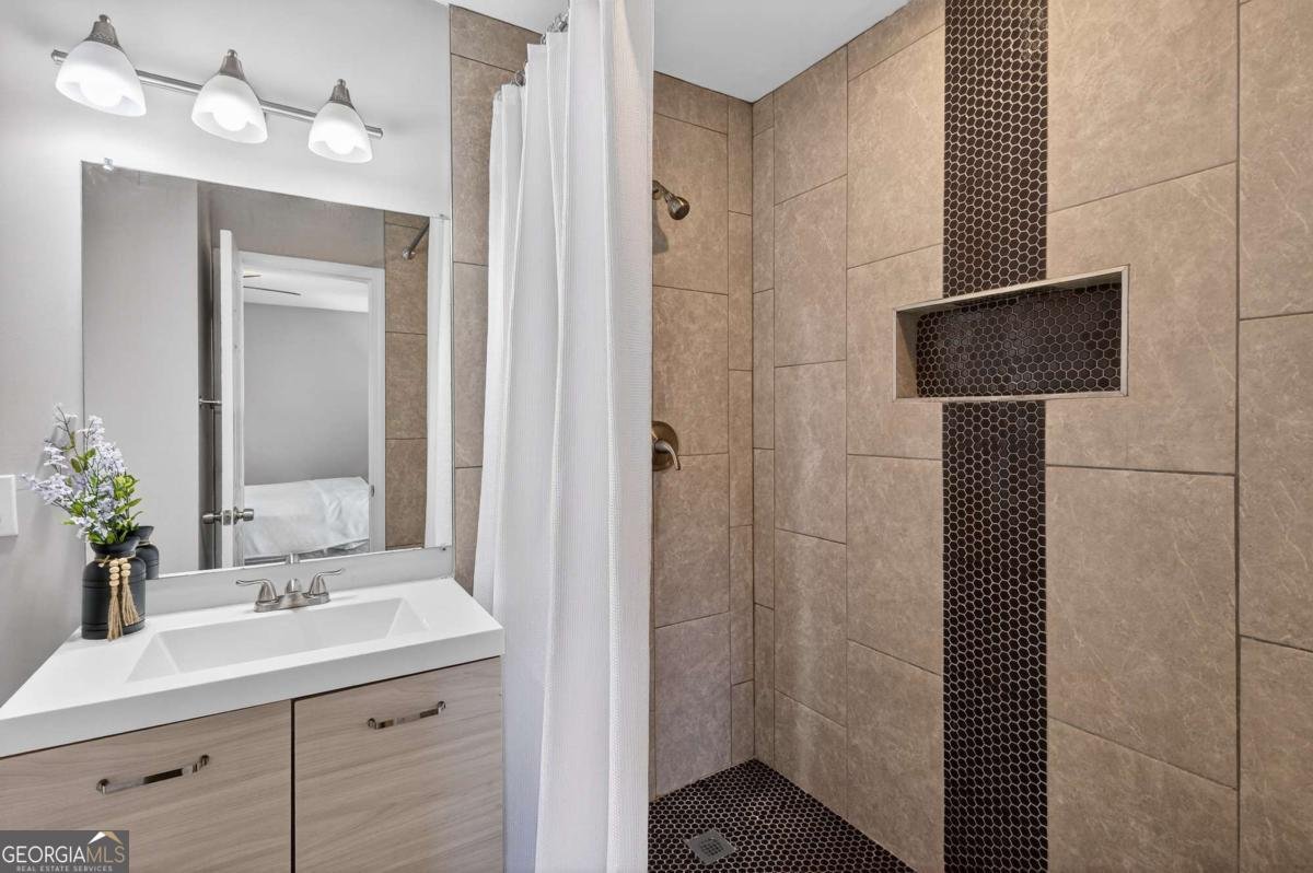 2380 Greenway Drive Decatur - Photo 15