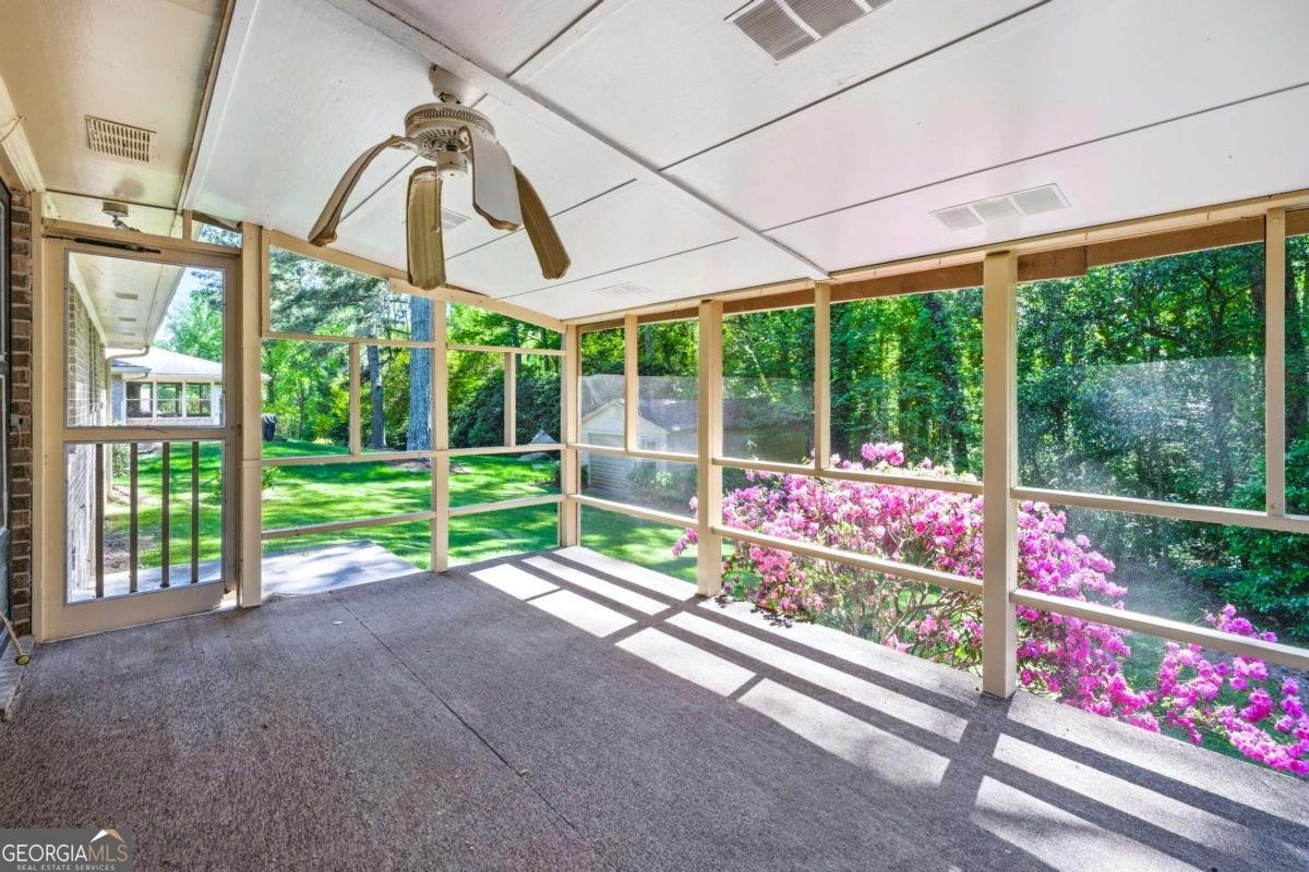 1407 Ridgewood Drive Lilburn - Photo 28