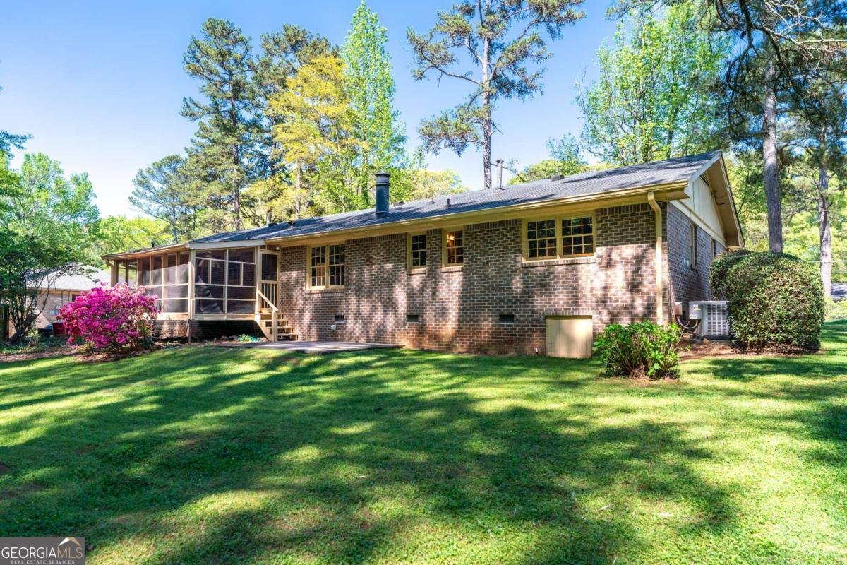 1407 Ridgewood Drive Lilburn - Photo 30