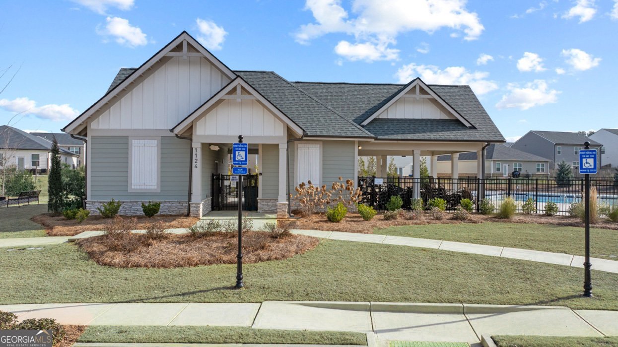 672 Whitman Lane Stockbridge - Photo 18