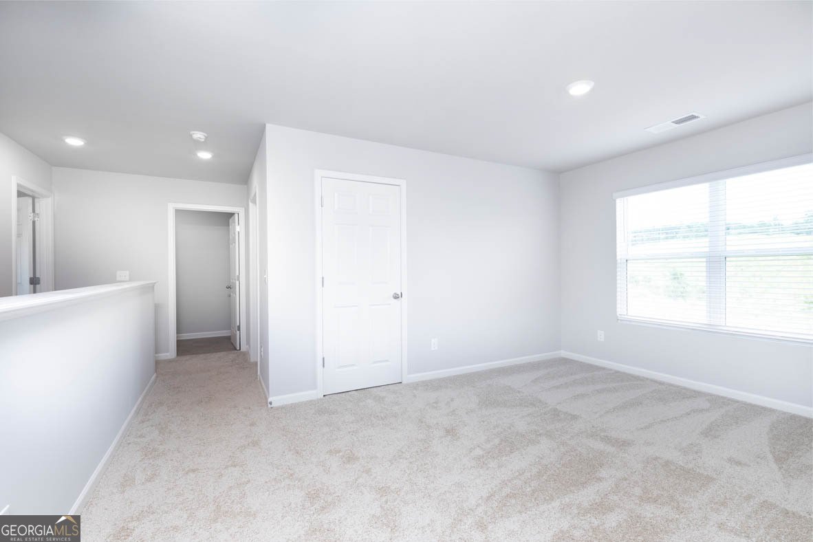 672 Whitman Lane Stockbridge - Photo 6