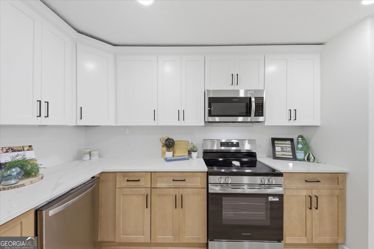 108 Fair Oaks Drive Conyers - Photo 13