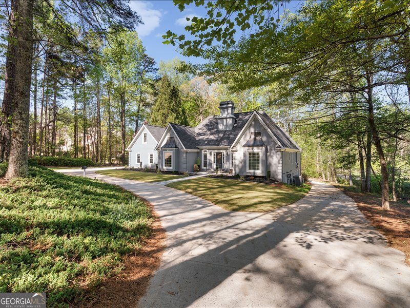 10570 Buice Road Johns Creek - Photo 8