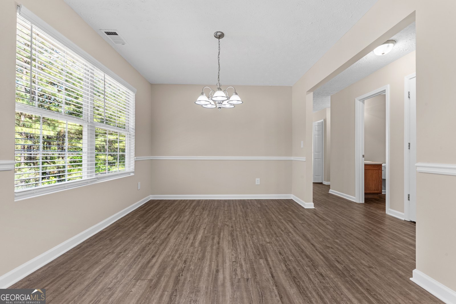 190 Chandler Field Drive Covington - Photo 11