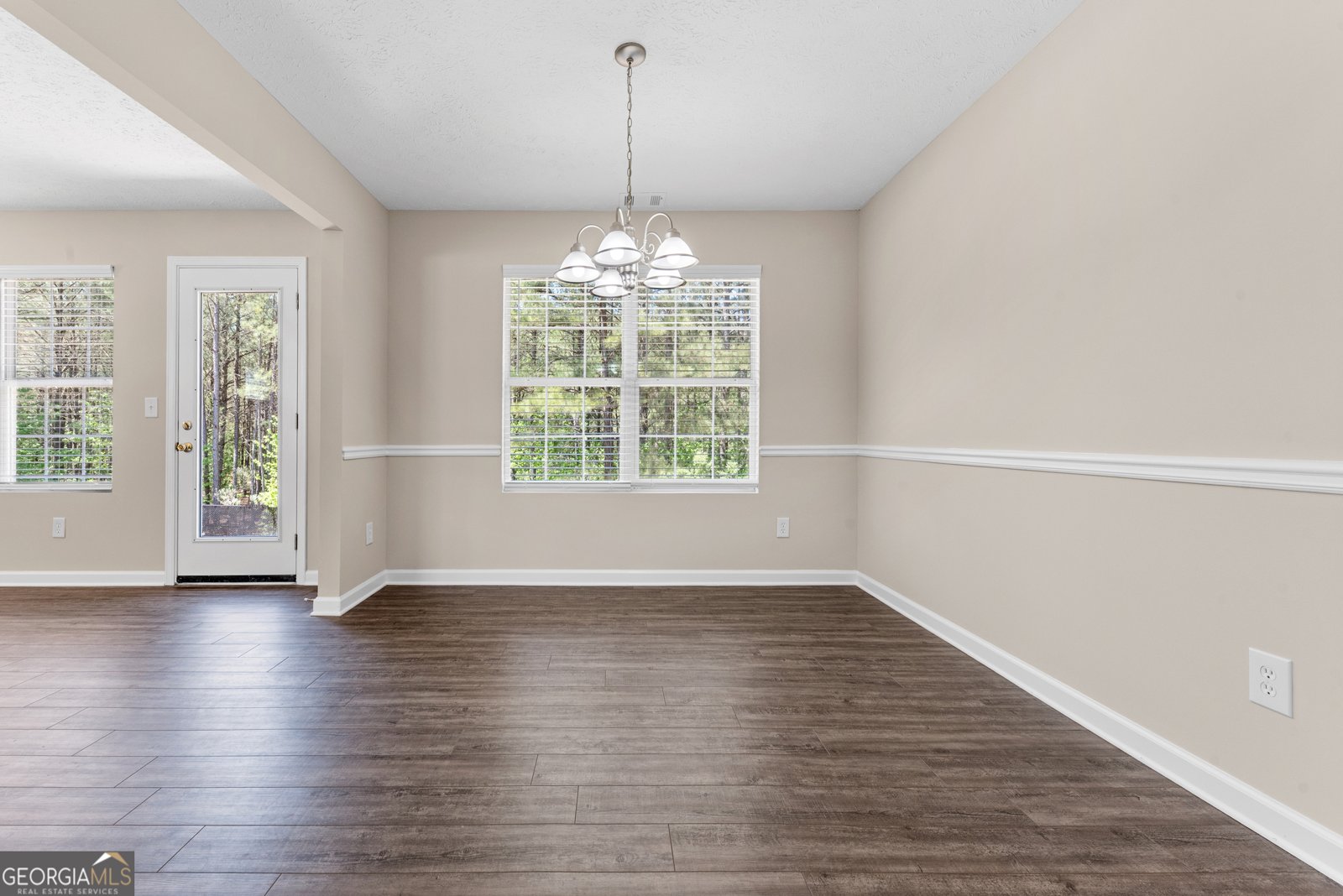 190 Chandler Field Drive Covington - Photo 12