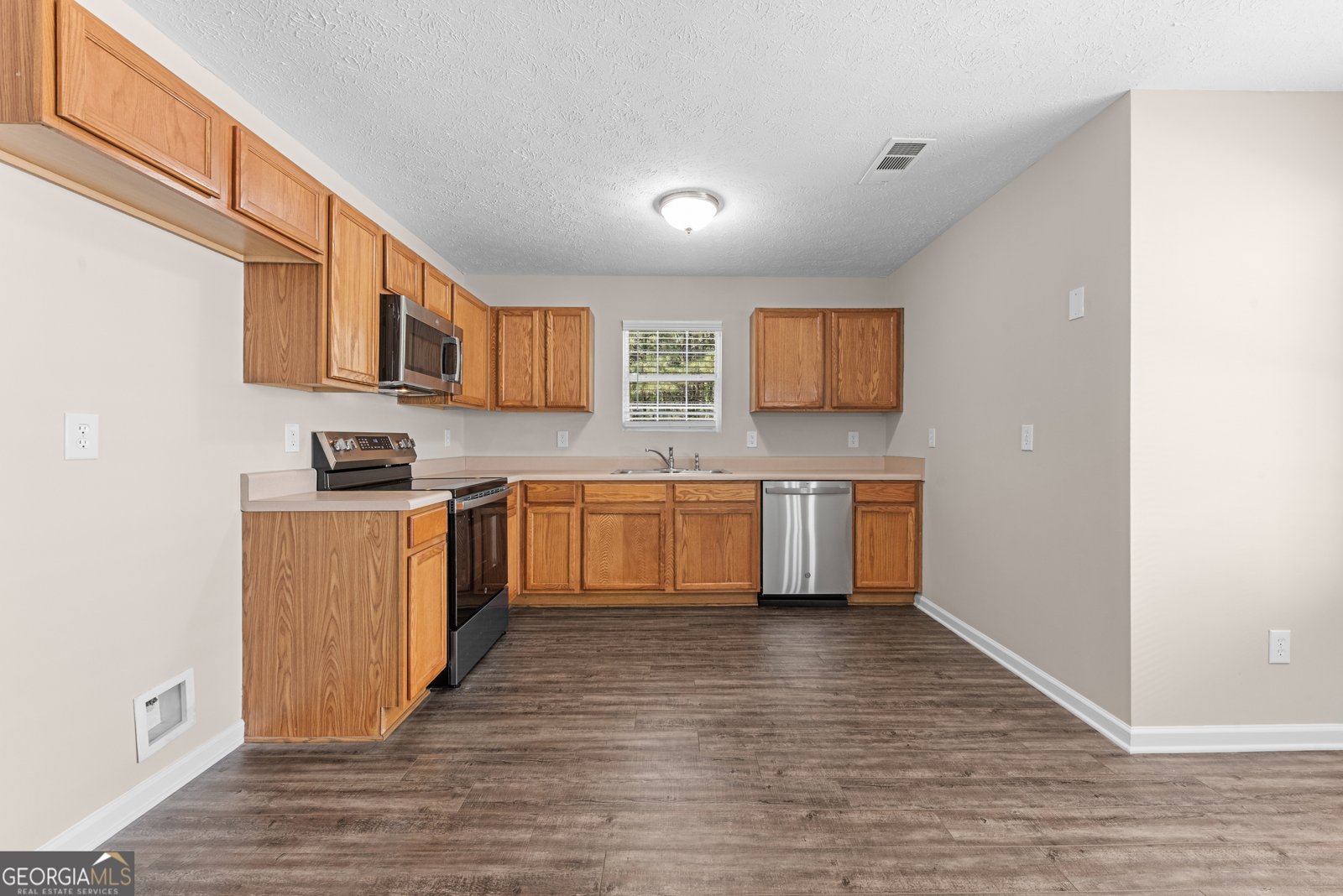 190 Chandler Field Drive Covington - Photo 18