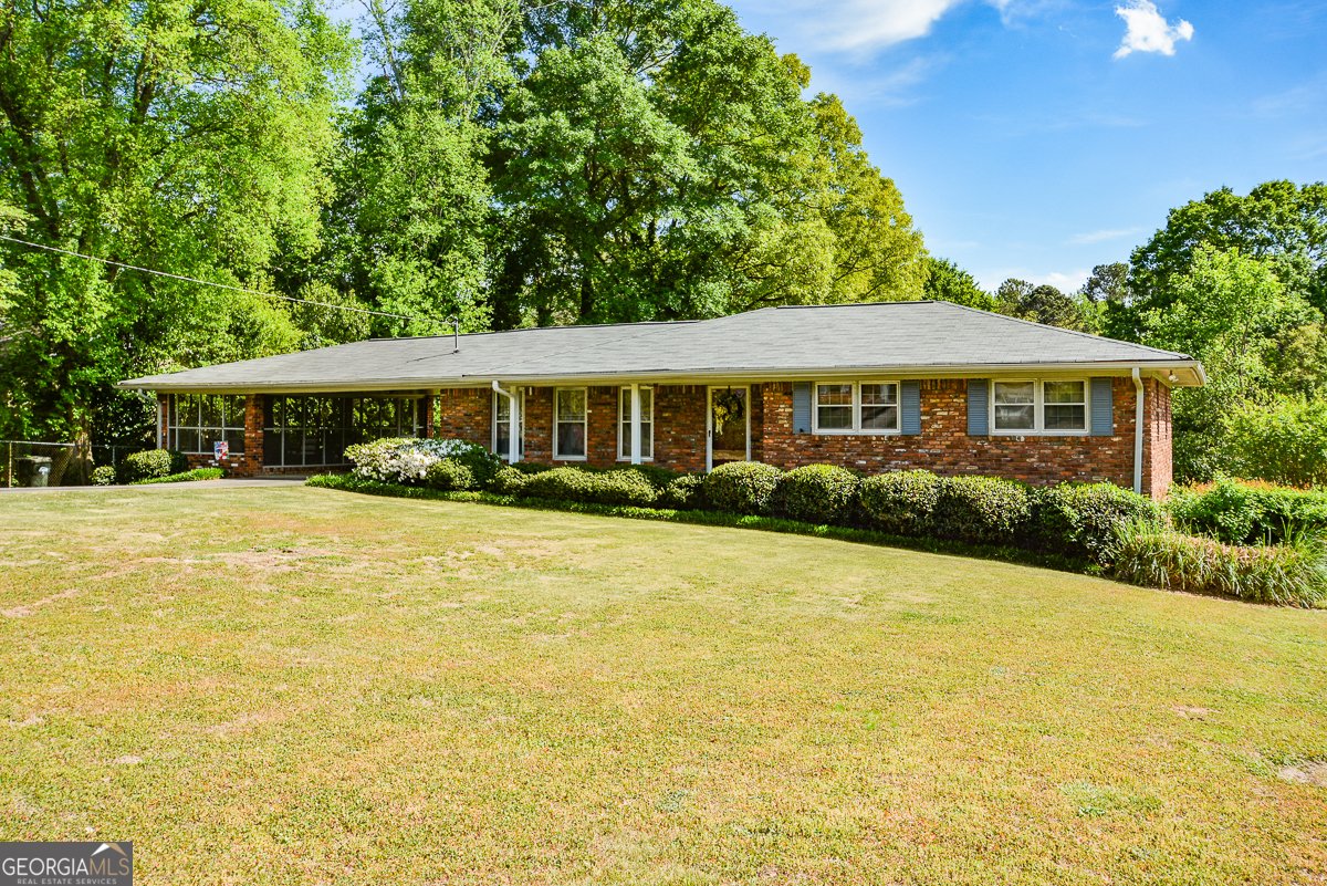 920 Chesterfield Drive Marietta - Photo 1