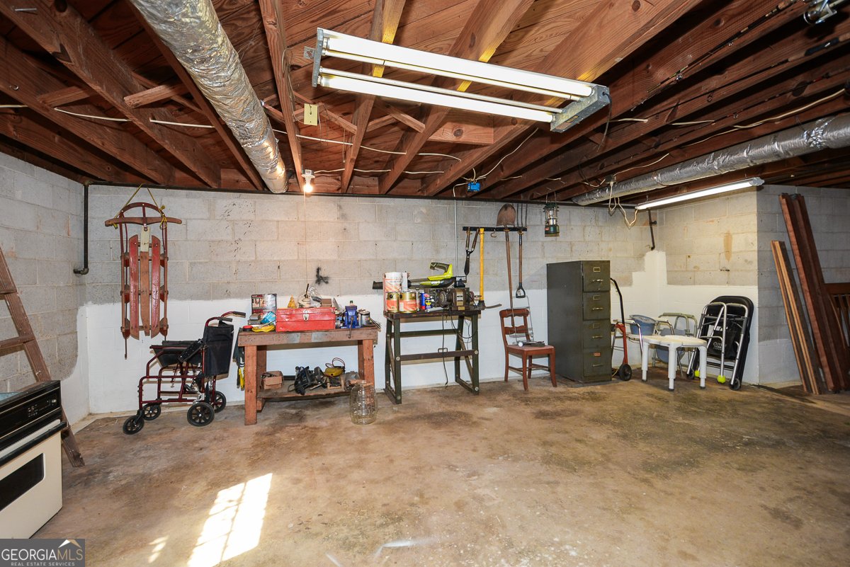 920 Chesterfield Drive Marietta - Photo 41