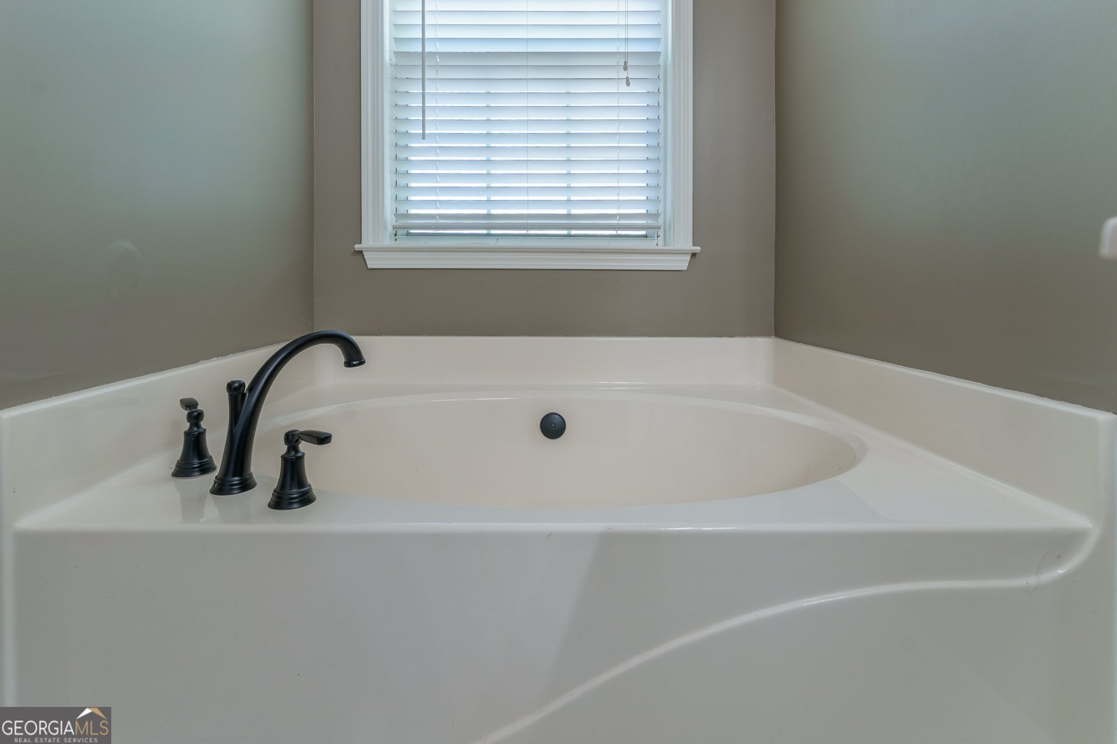 774 Weller Path Sugar Hill - Photo 33