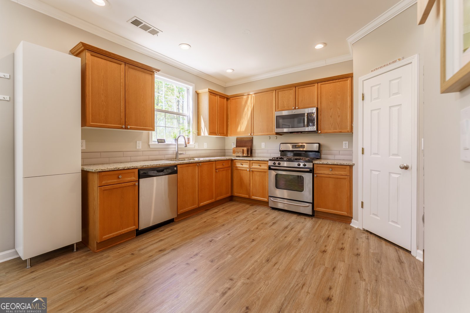 774 Weller Path Sugar Hill - Photo 9