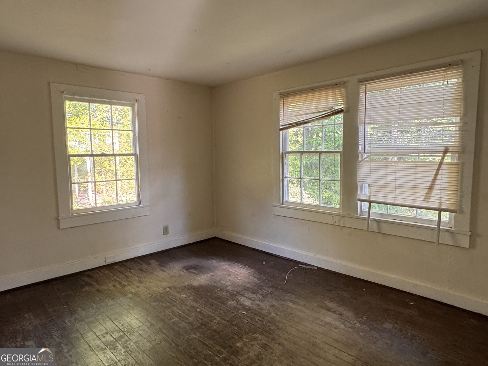 699 Hillcrest Drive Gainesville - Photo 8