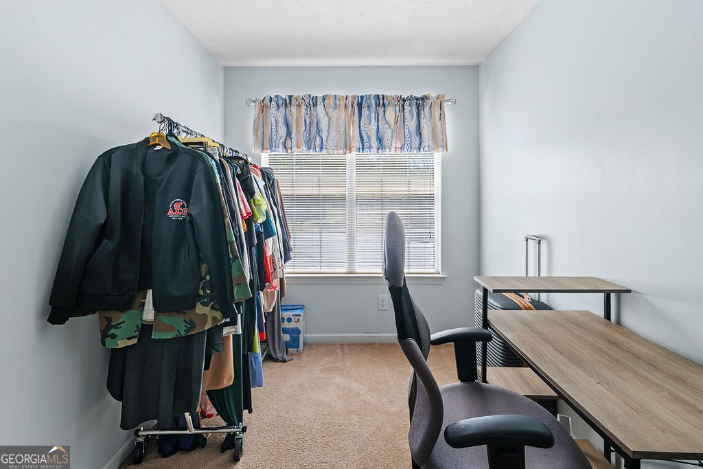 6408 Sparrow Way Stone Mountain - Photo 22