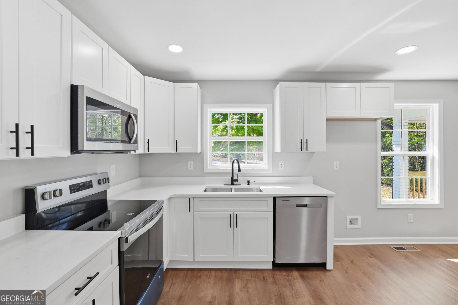 165 Pearl Street Clarkesville - Photo 12