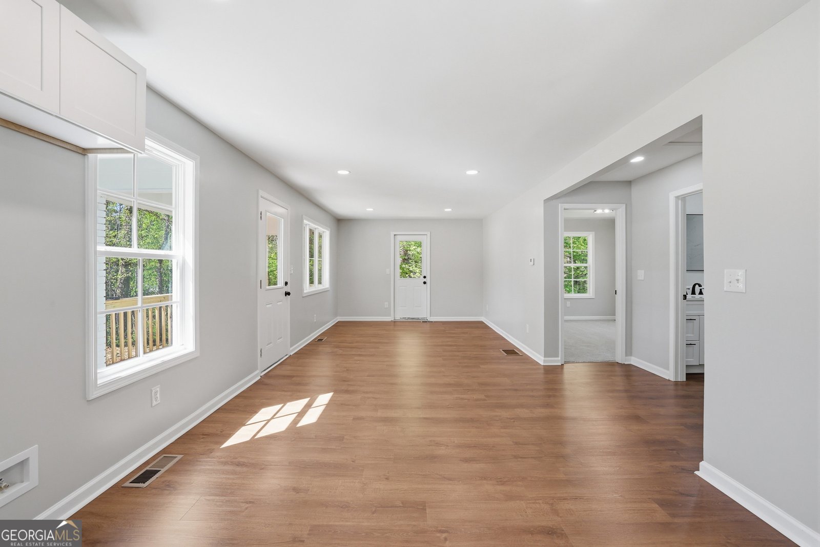 165 Pearl Street Clarkesville - Photo 13